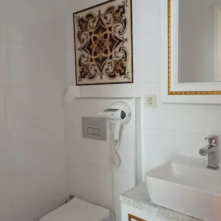 Budakzade Konagi Otel-restaurant 1841 Szálloda